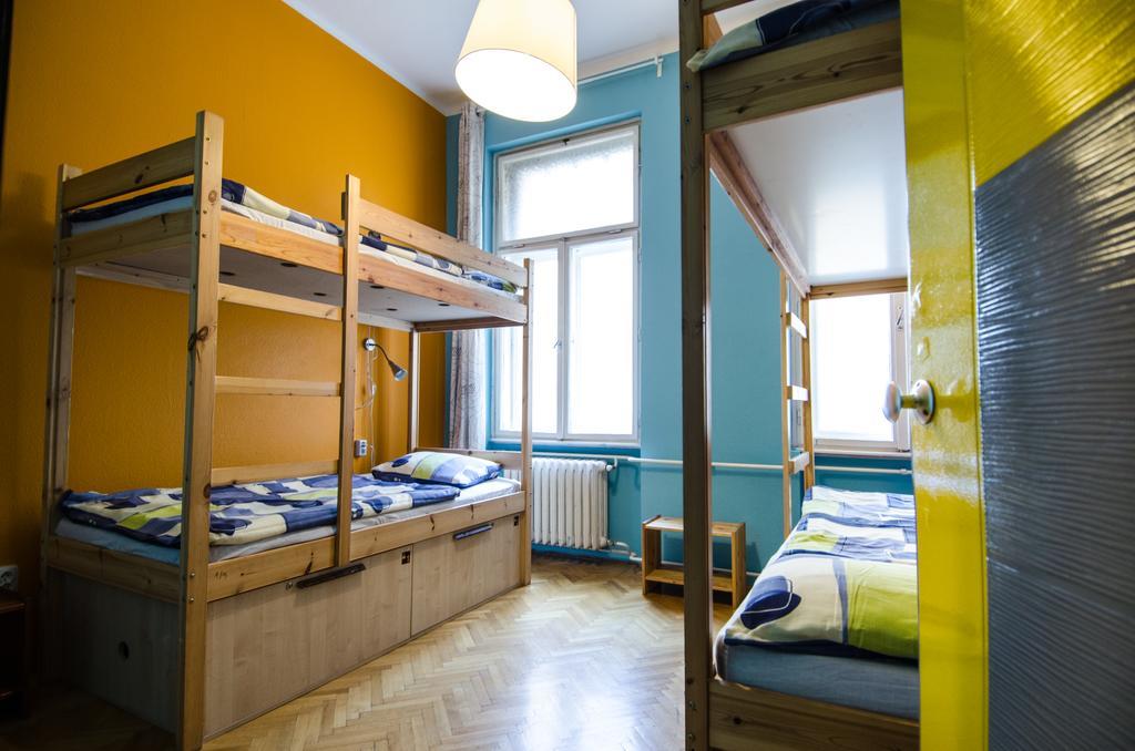 Goodmo House Hostel บูดาเปสต์ ภายนอก รูปภาพ